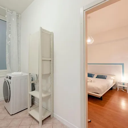 Mazzini 12 Very Central Apartment With Private Garage, Air Conditioning, Wifi, Just 50 Meters From The Beach Rapallo Exterior photo